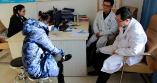 成年人患特异性皮炎 成年人患特异性皮炎